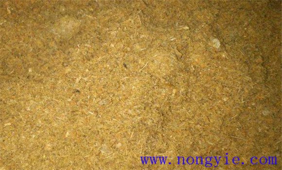 草菇培養(yǎng)料配方