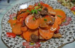 胡蘿卜炒肉的做法有哪些？