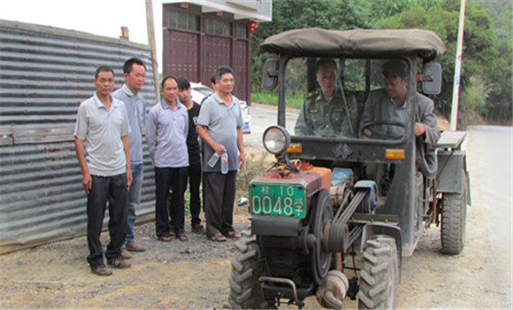 理控制車速，盡量采用預(yù)見性制動