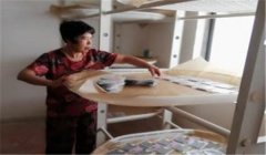 小蠶怎么養(yǎng)活 如何飼養(yǎng)和管理小蠶？