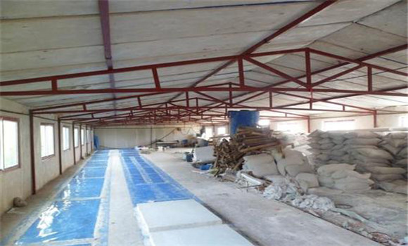 豬舍怎么建最好？標(biāo)準(zhǔn)化豬舍內(nèi)部建筑特點